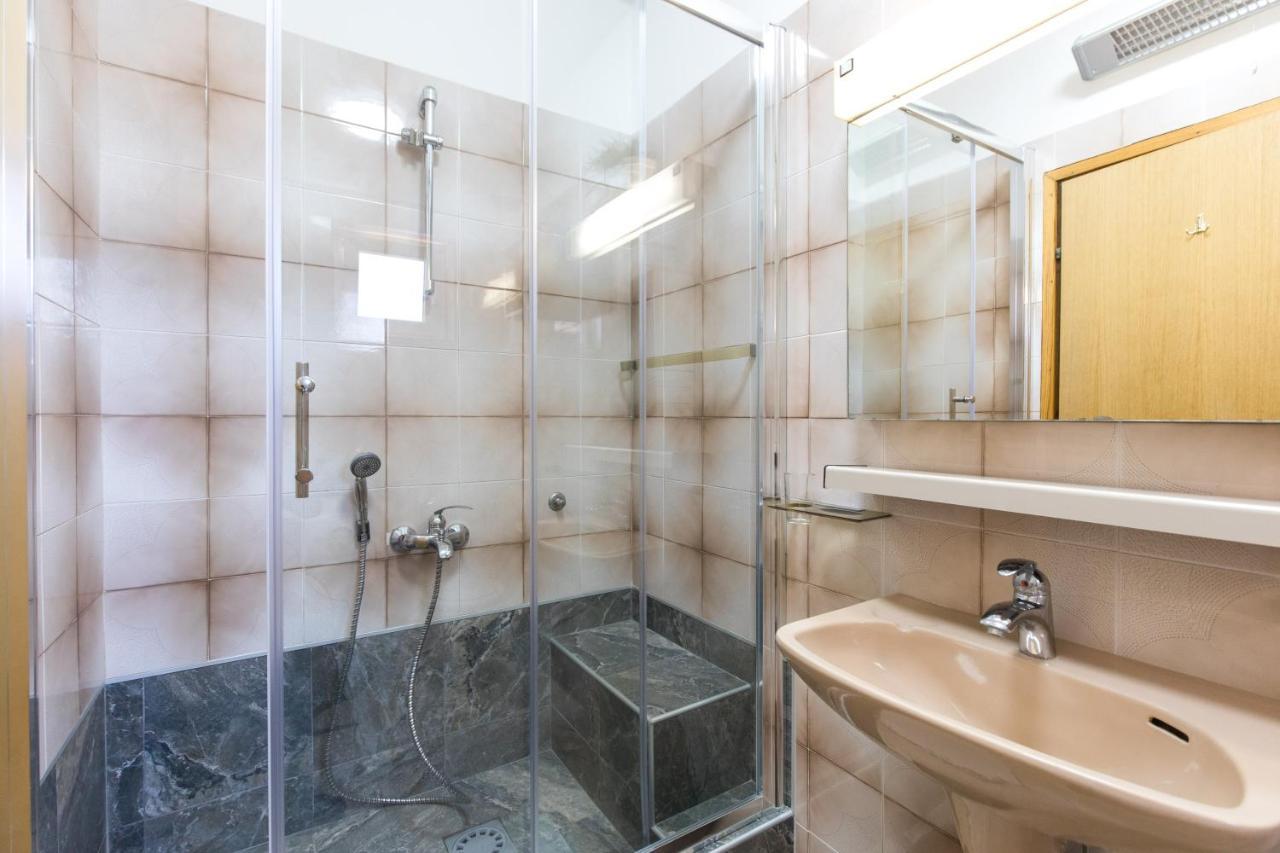 Apartmani Lovorka Пунат Екстер'єр фото