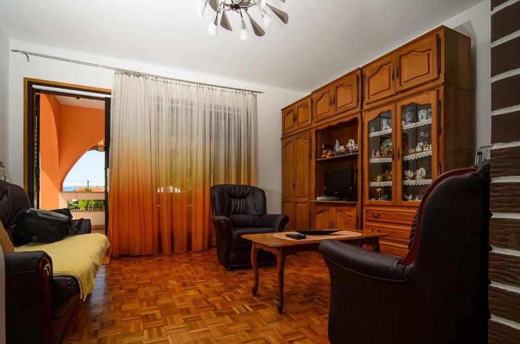 Apartmani Lovorka Пунат Екстер'єр фото