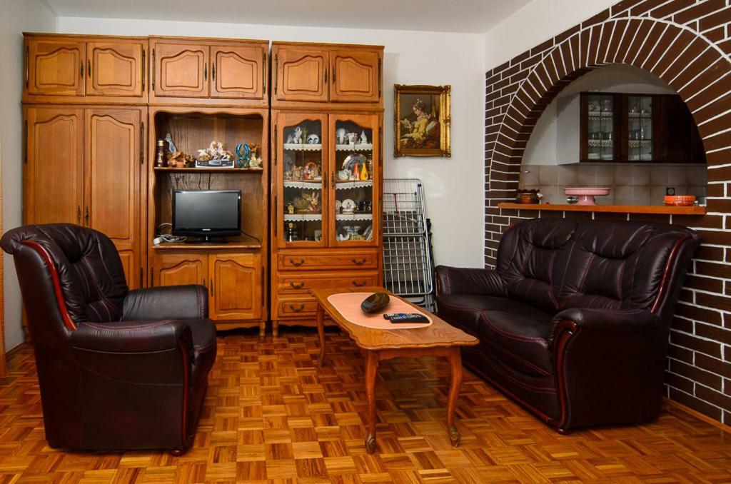 Apartmani Lovorka Пунат Екстер'єр фото