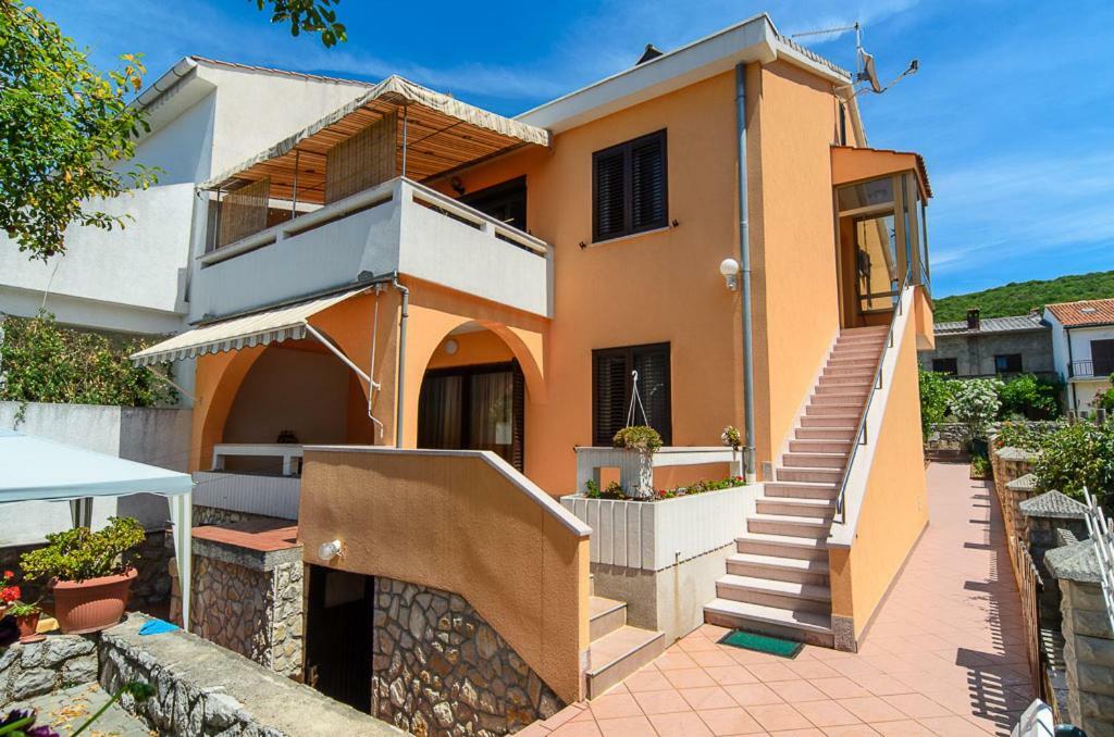 Apartmani Lovorka Пунат Екстер'єр фото