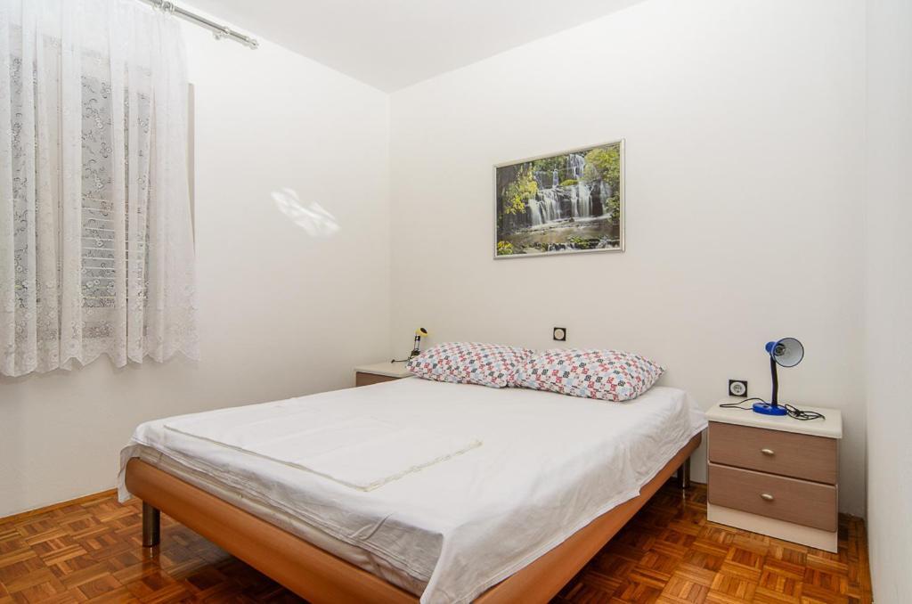 Apartmani Lovorka Пунат Екстер'єр фото